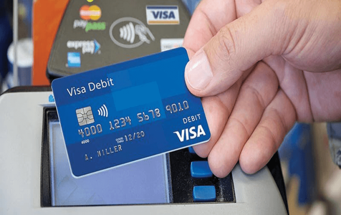 Thẻ ghi nợ và thẻ tín dụng có nhiều điểm  khác nhau