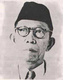 http://upload.wikimedia.org/wikipedia/id/thumb/6/65/Ki_hajar_dewantara2.jpg/220px-Ki_hajar_dewantara2.jpg