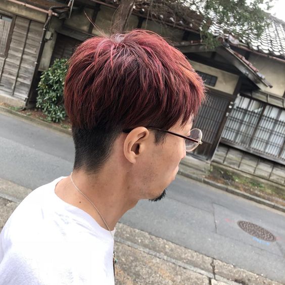 赤髪 メンズ の教科書 美容師がブリーチあり なしの髪色の違いや色落ちの色を解説 ぼくのメンズlabo