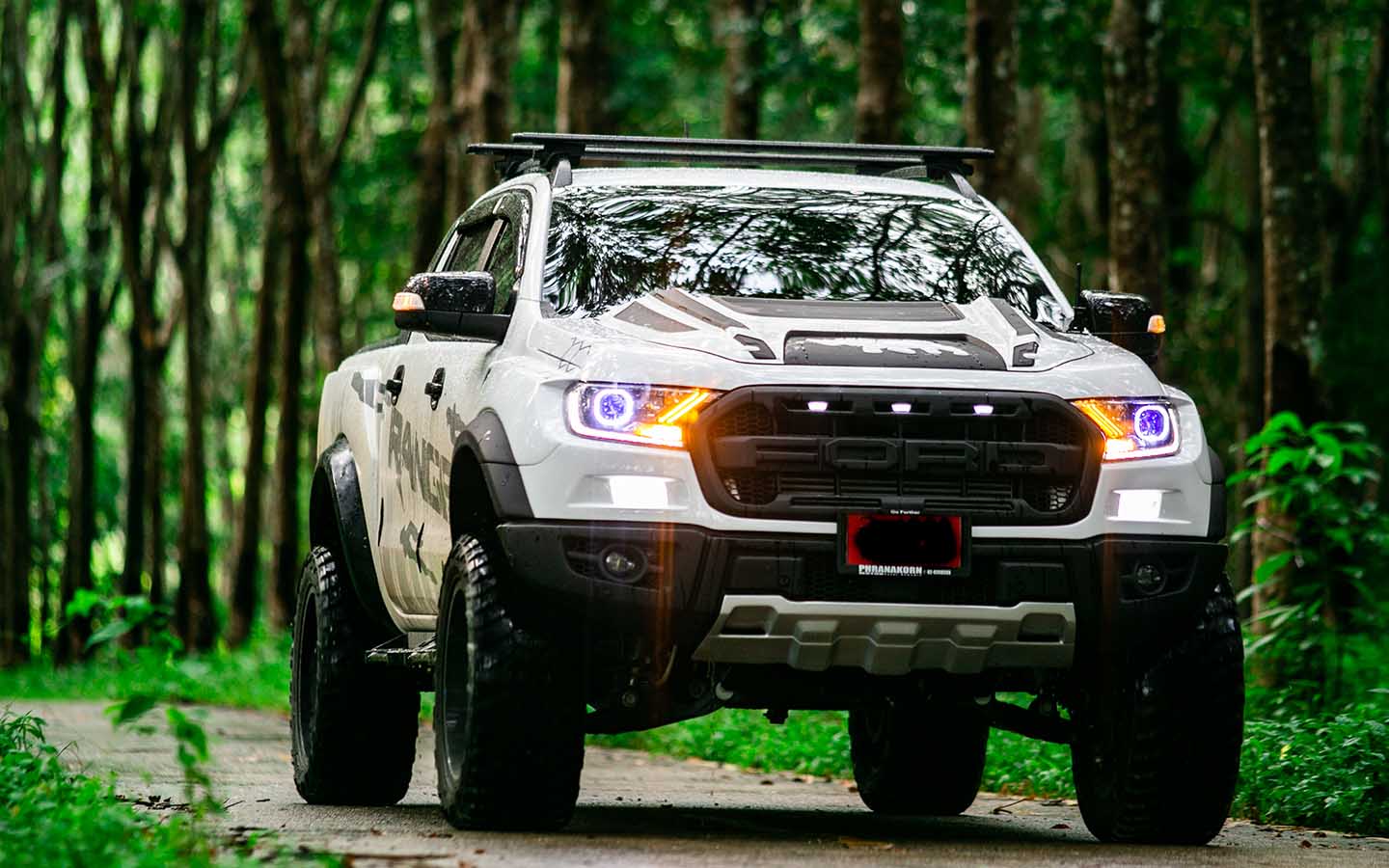 for off roading adventures, a 4wd vehicle is the right choice