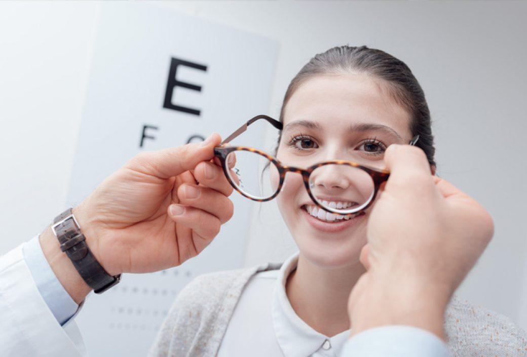 Eye Doctor Near Me: Do I Need An Optometrist Or An ...
