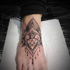 30 Small Foot Tattoo Designs Ideas 2022 4