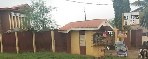 Mankuns Hotel, Agunbelewe Area, Osogbo, Nigeria, Diner, state Osun