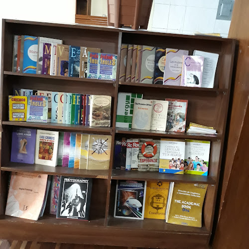Opiniones de Academia Universal en Quito - Academia de idiomas