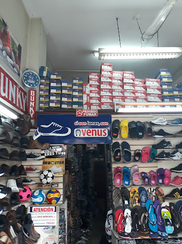 Opiniones de Comercial "Victor" en Guayaquil - Zapatería