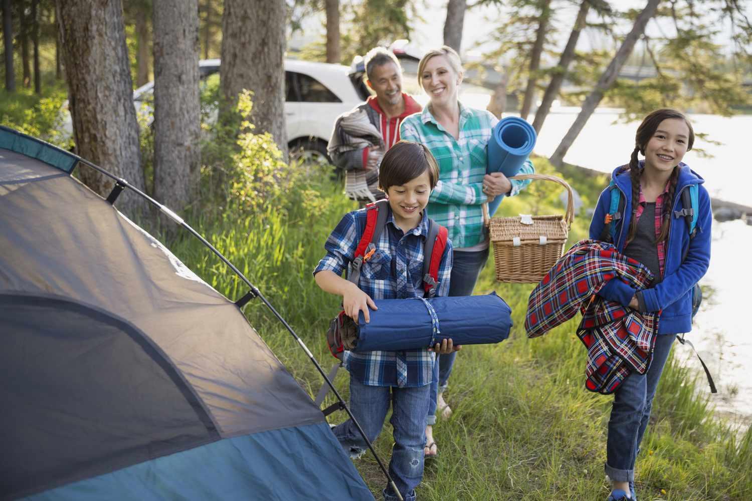 How to Plan a Successful Family Camping Trip