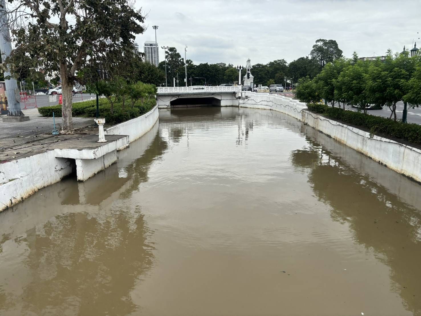 รูปภาพ