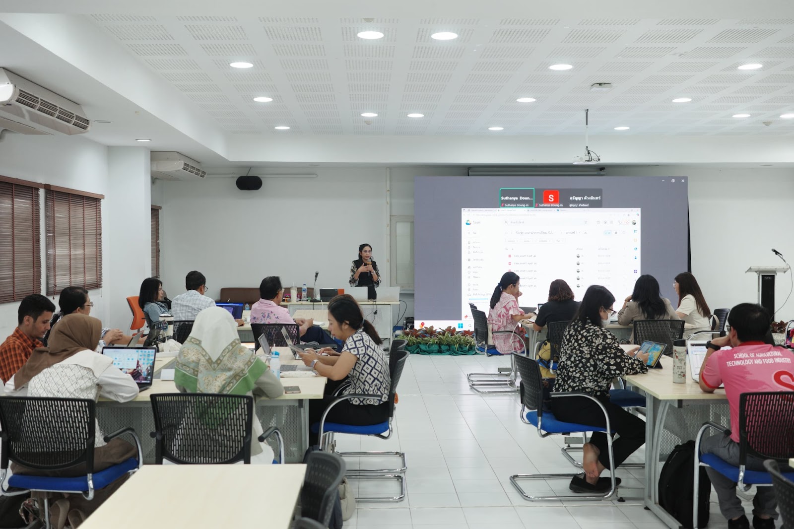 ประกันคุณภาพการศึกษา มวล. จัดอบรมเชิงปฏิบัติการหัวข้อ 