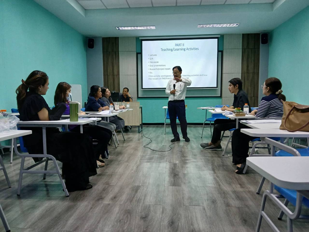 ศคร. จัดอบรม "Best Practices for EMI: Translanguaging and Flipped Classroom" เสริมศักยภาพอาจารย์สู่การจัดการเรียนการสอนมาตรฐานนานาชาติ - img2