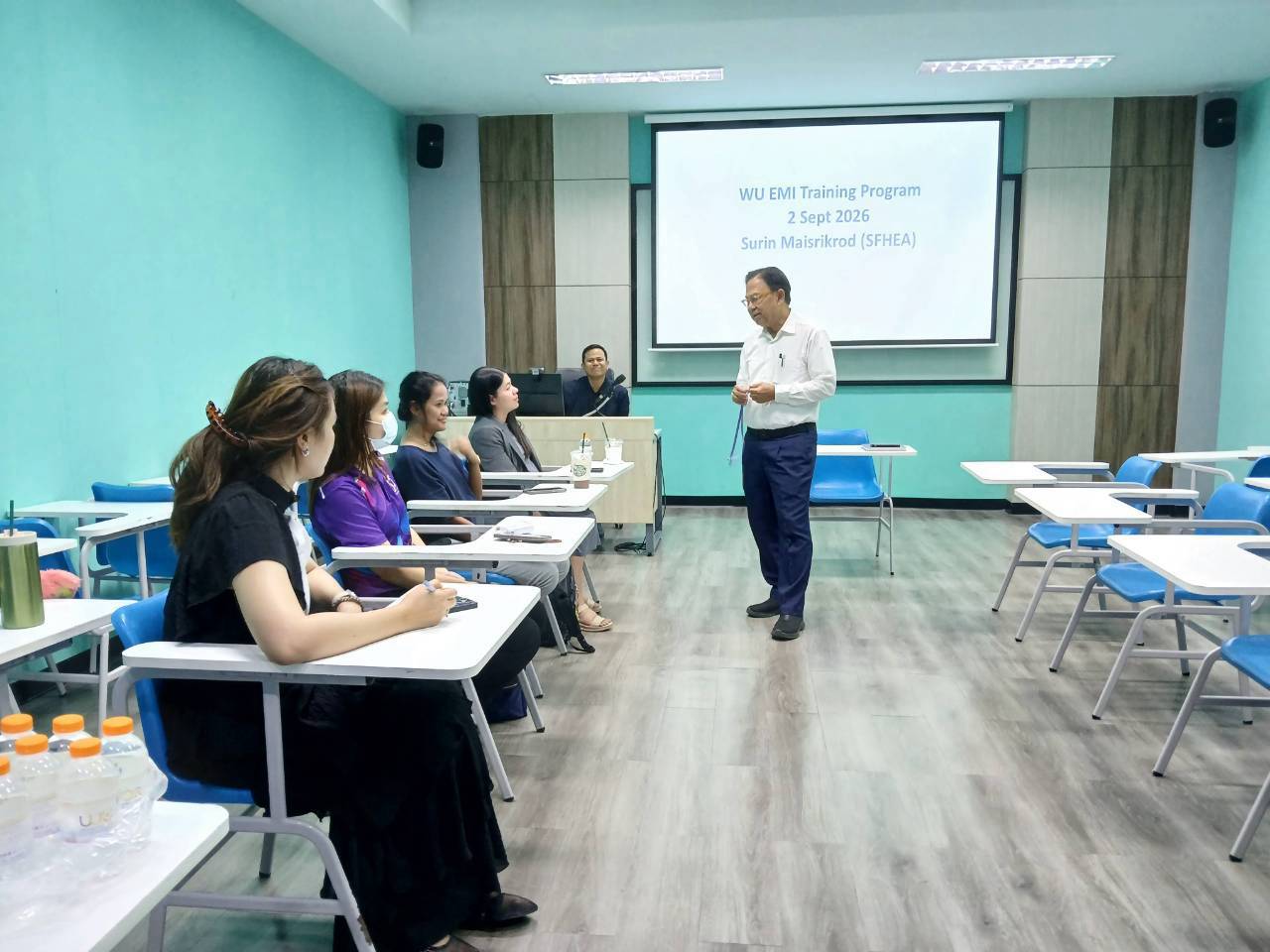 ศคร. จัดอบรม "Best Practices for EMI: Translanguaging and Flipped Classroom" เสริมศักยภาพอาจารย์สู่การจัดการเรียนการสอนมาตรฐานนานาชาติ - img4