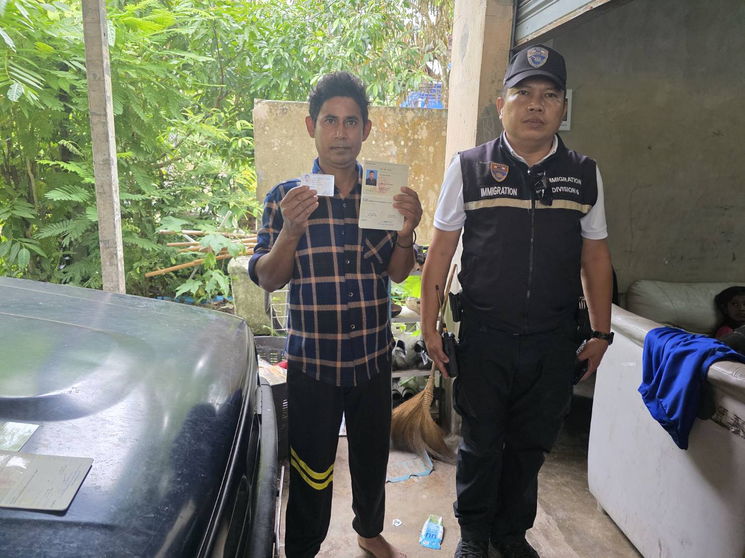 ภาพประกอบ 2