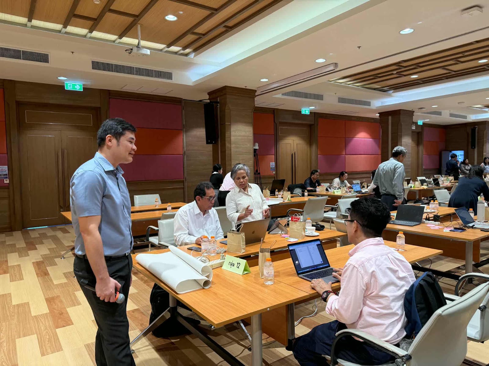ฝ่ายประกันคุณภาพการศึกษา ศูนย์ความเป็นเลิศการเรียนการสอน จัดโครงการฝึกอบรมเชิงปฏิบัติการ เรื่อง เกณฑ์ AUN-QA ระดับสถาบัน (Version 3.0)-2