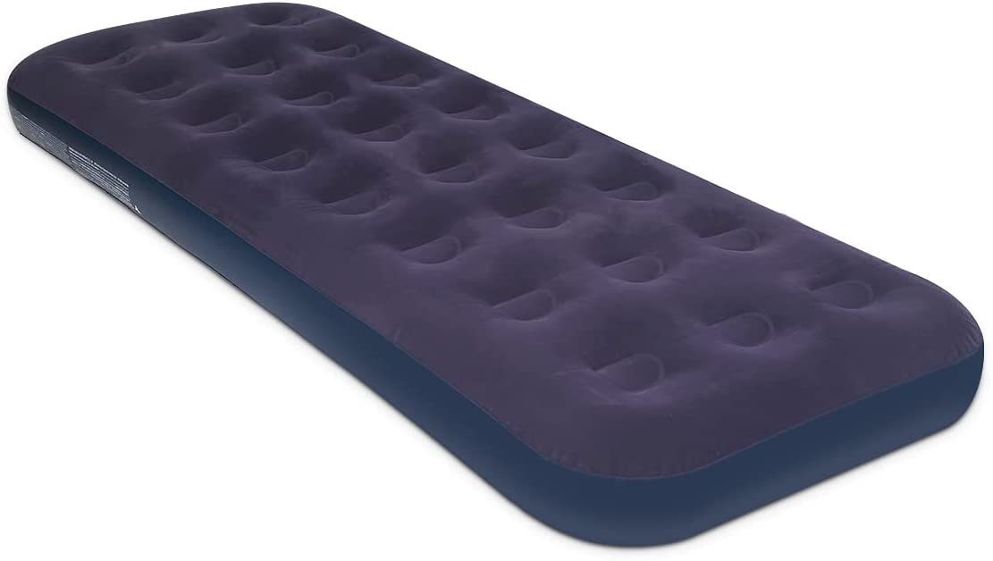 The dimensions of this single-tall twin-size air bed make it suitable to use in the back of your car. 