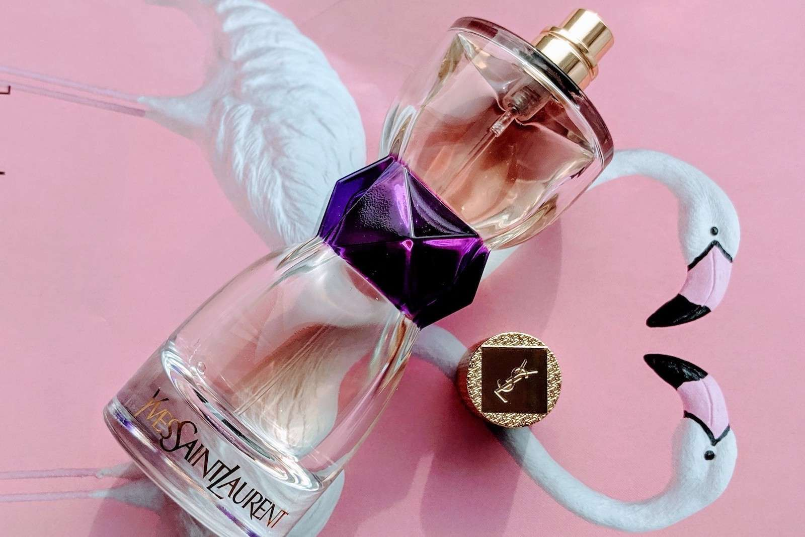 Dầu thơm YSL Manifesto EDP được đánh giá tốt về độ lưu hương lâu