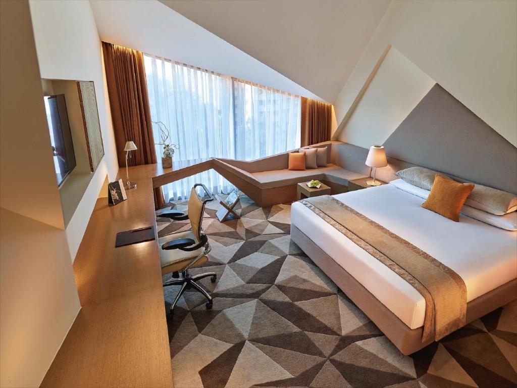 Vivanta by Taj, Dwarka, New Delhi hotel
