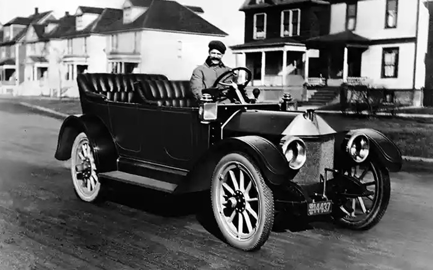 Первая машина механика. Шевроле 1911. Chevrolet Classic Six 1911. Louis Chevrolet. Шевроле т-90.