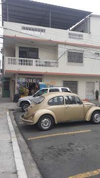 Opiniones de Garaje 1 Sauces 8 en Guayaquil - Aparcamiento