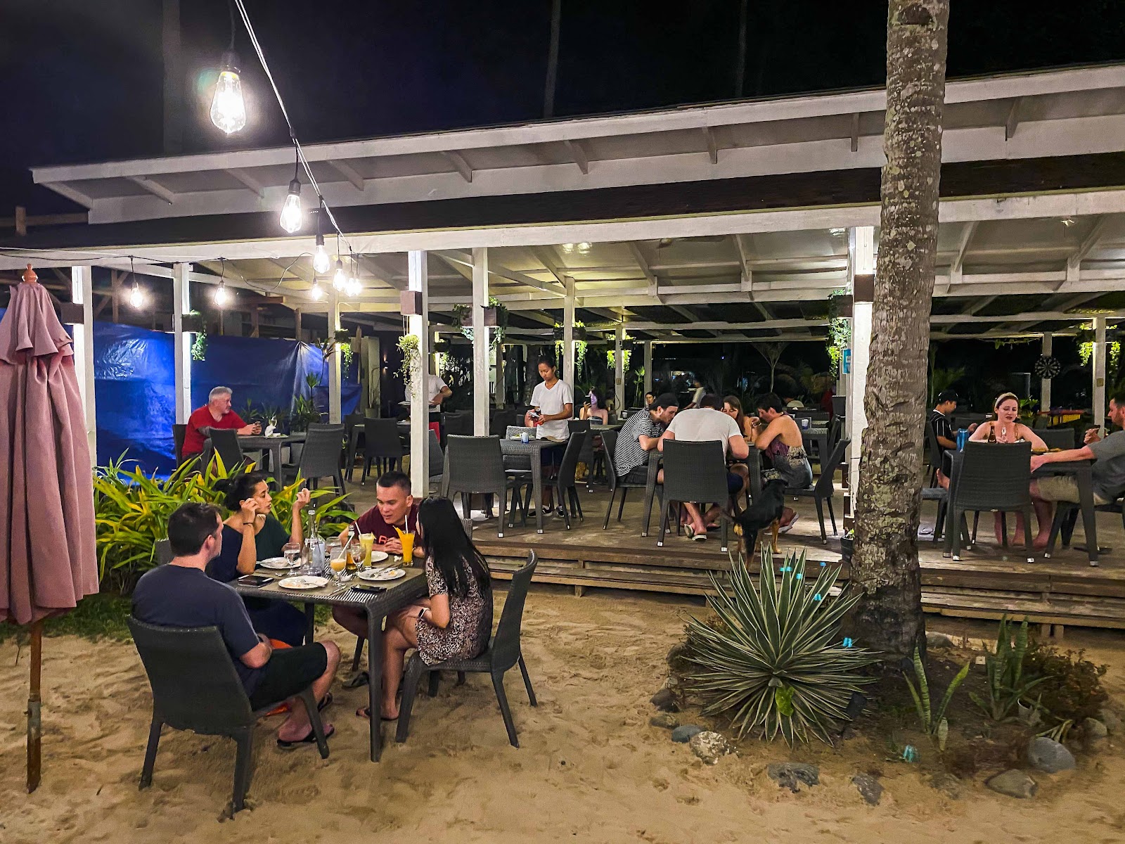【菲律賓愛妮島】人到就好！懶人豪華露營 Nacpan Beach Glamping 兩天一夜含交通接駁、出海浮潛、篝火晚會、自助早晚餐、DIY手做課程｜三八旅客