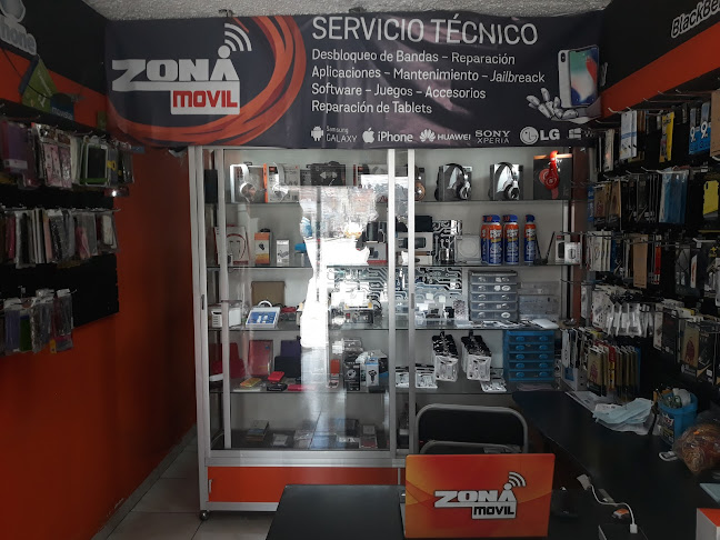 Av. Hurtado de Mendoza, Cuenca 010103