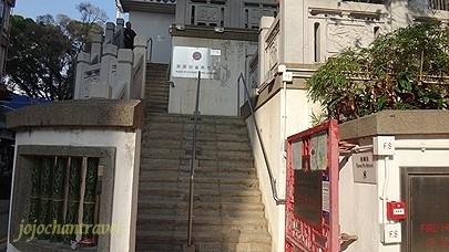 1574aca9305902.jpg