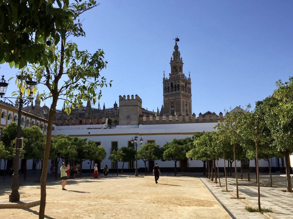 patio de banderas