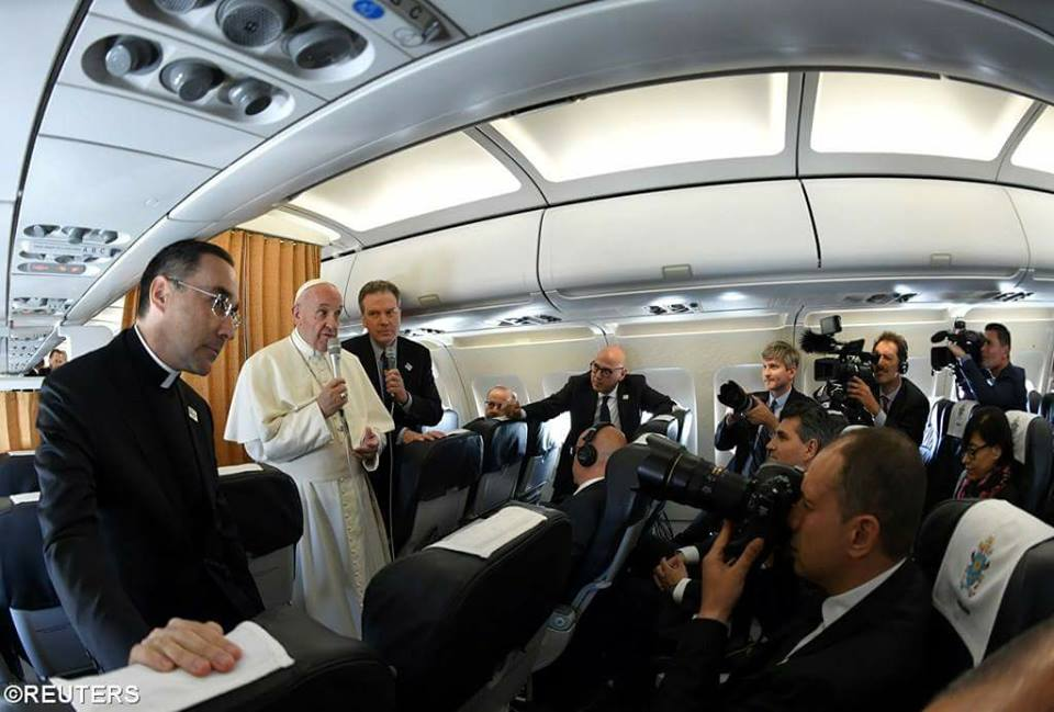 Toàn văn họp báo trên máy bay của Đức Thánh Cha từ Ai-cập