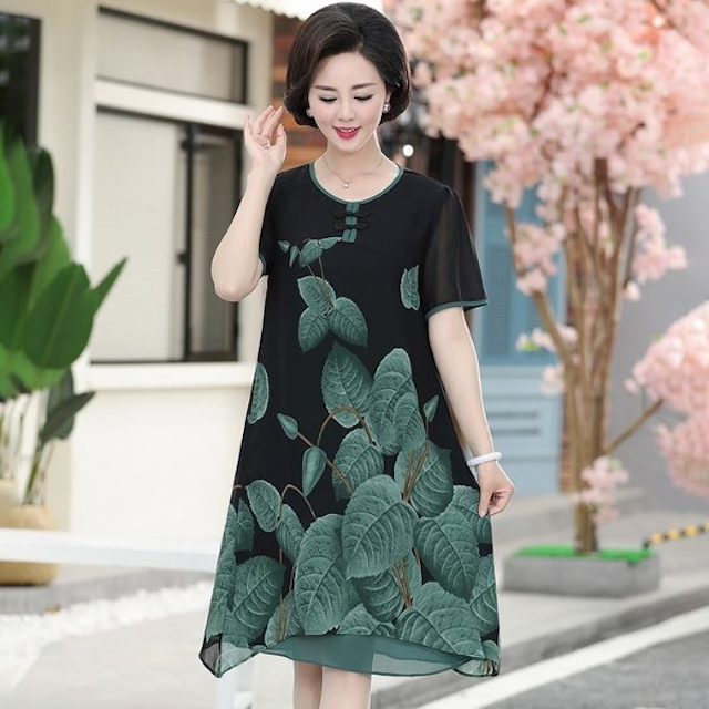 Các lưu ý khi chọn váy trung niên chị em nên biết
