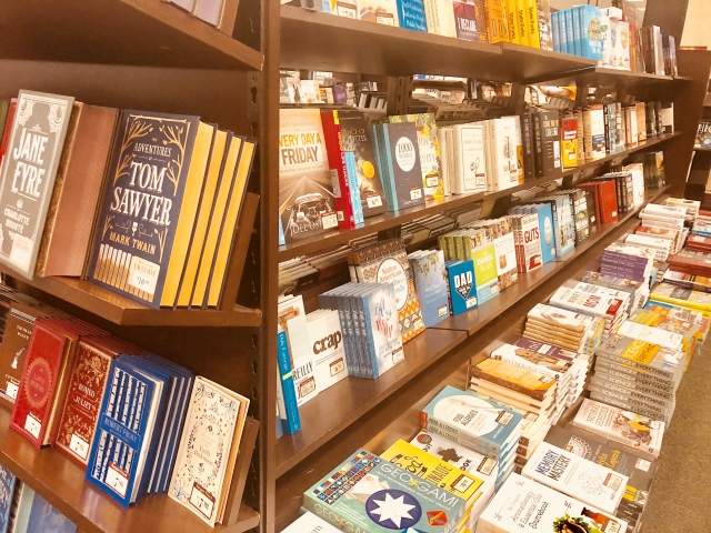 蔦屋家電 のバイトはきつい 辞めたくならない 心配なポイントを徹底解説 らくジョブ バイト選び