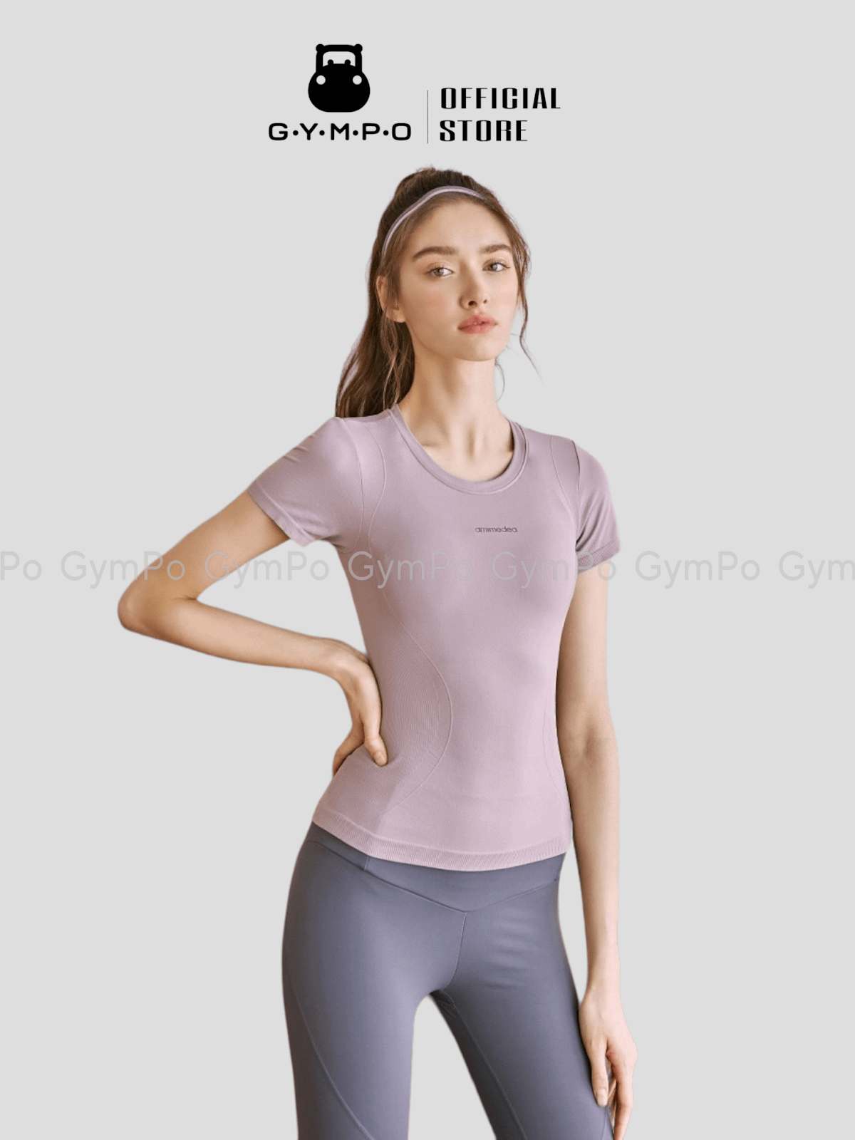 Tập Yoga mặc đồ gì? Áo thun là sự lựa chọn không tồi