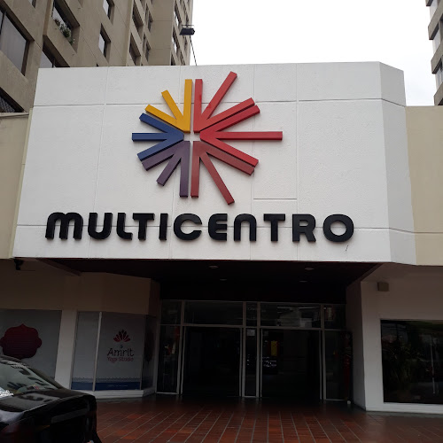 A Centro Comercial Multicentro, Local: 111 B, Planta baja, Av. 6 de Diciembre N 26-169, Quito 170513, Ecuador