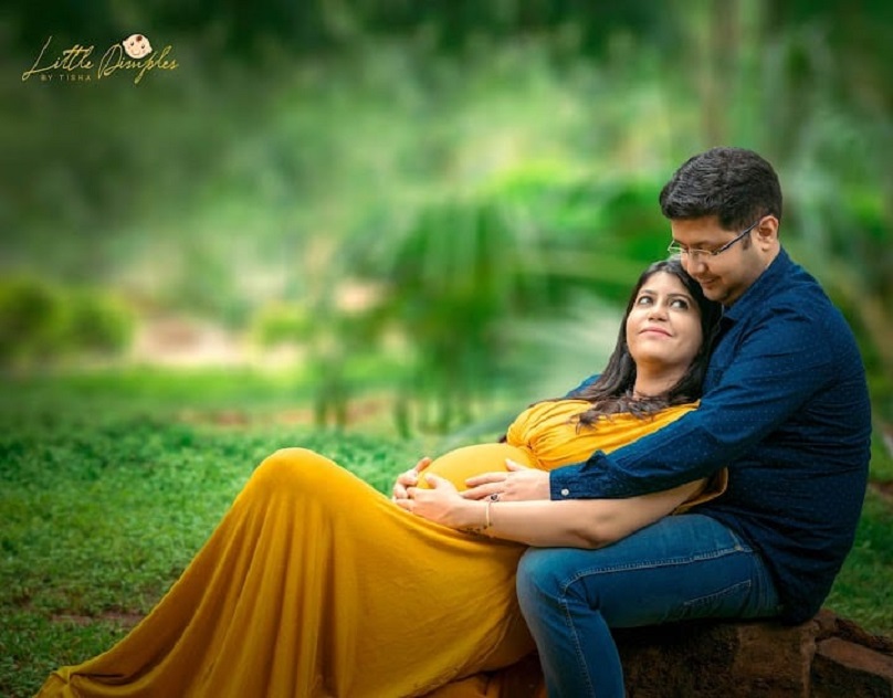 Little Dimples By Tisha is a well-known maternity photographers in Bangalore. Specialized in Maternity Photoshoot, pregnancy, and Baby Photoshoot Bangalore.