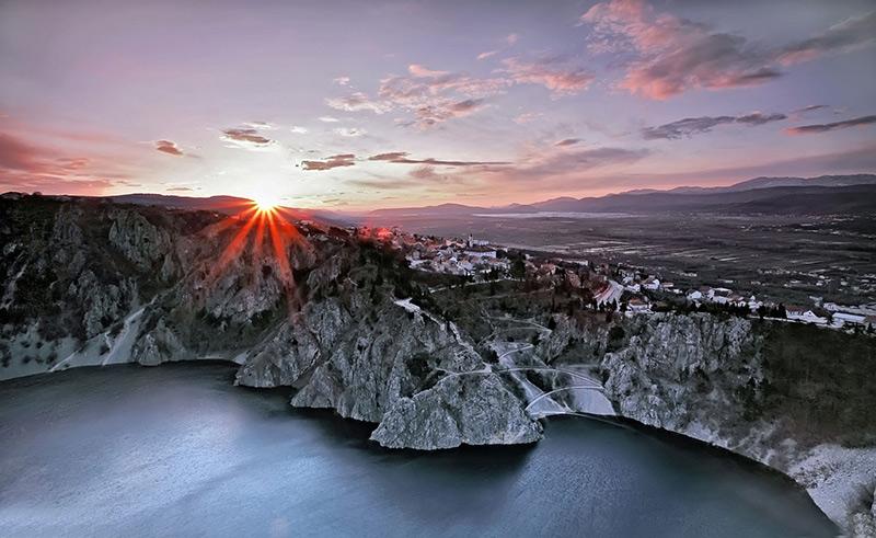 Pročitajte legendu o nastanku imotskih jezera | Dalmatinski portal