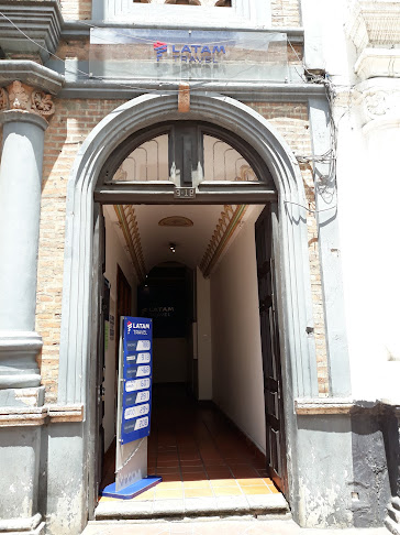 Opiniones de Latam AIRLINES en Cuenca - Servicio de transporte