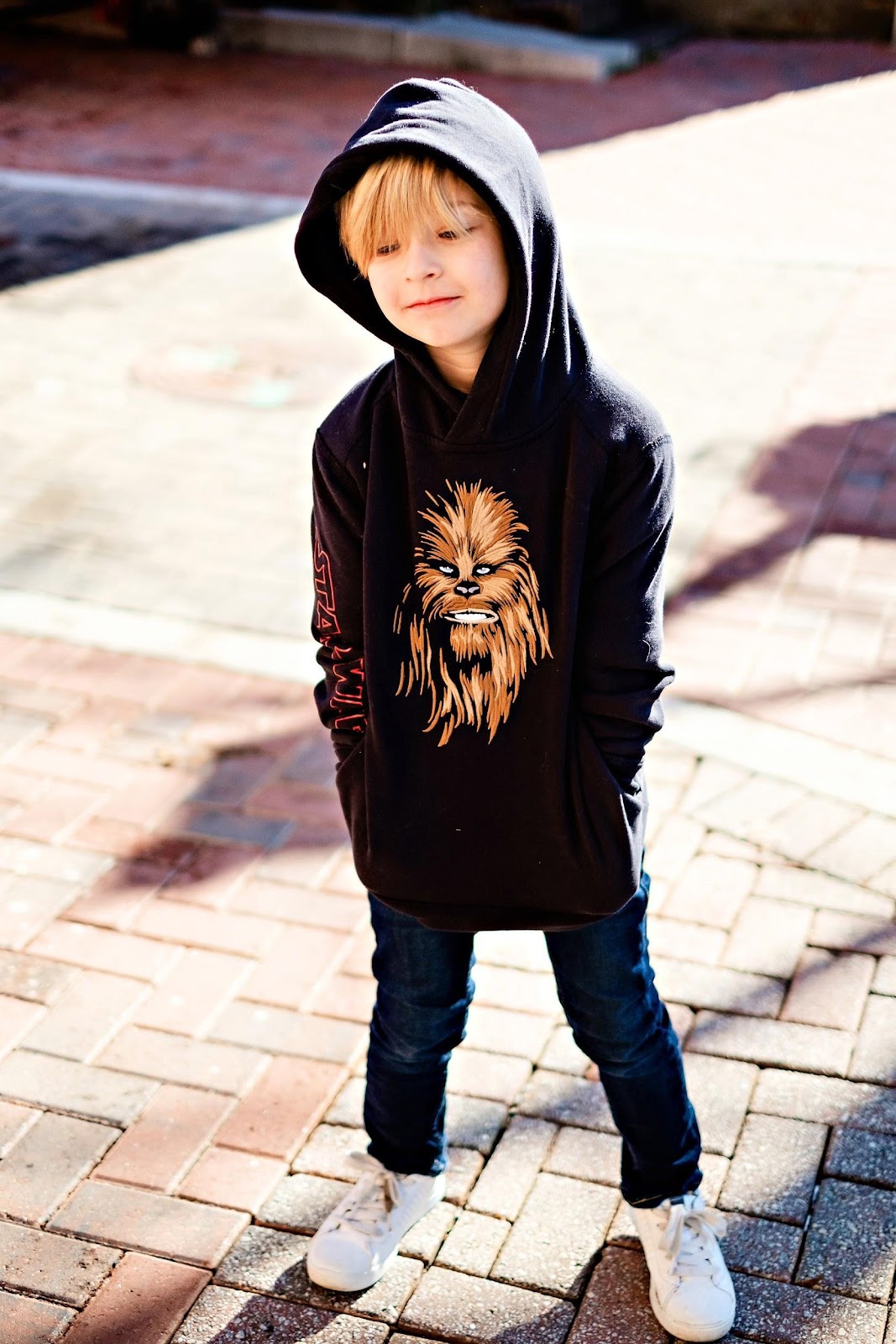 Have you seen the  Abercrombie Kids Holiday Collection? Popular Atlanta Blogger Happily Hughes is sharing her Abercrombie Kids Holiday boy wish list here!