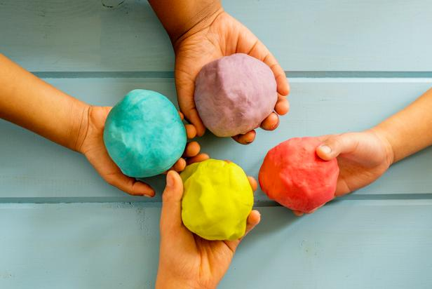 Make Your Own Play Dough! 