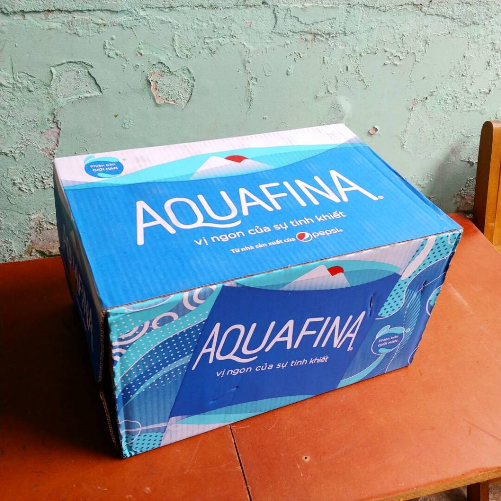 thùng nước suối aquafina 500ml