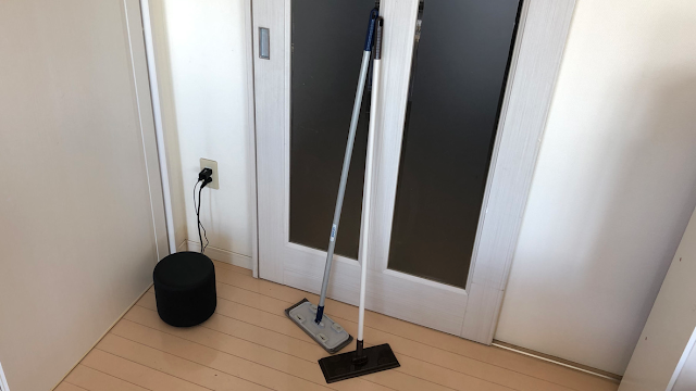 掃除の基本は「掃いて」「拭く」（フローリングワイパー編）