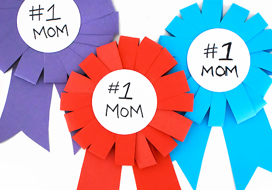 easy-paper-strip-mothers-day-award-craft.png
