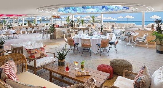 LA PLAGE BARRIÈRE LE MAJESTIC - BFIRE BY MAURO COLAGRECO, Cannes - Menu, Prices, Restaurant Reviews & Reservations - Tripadvisor