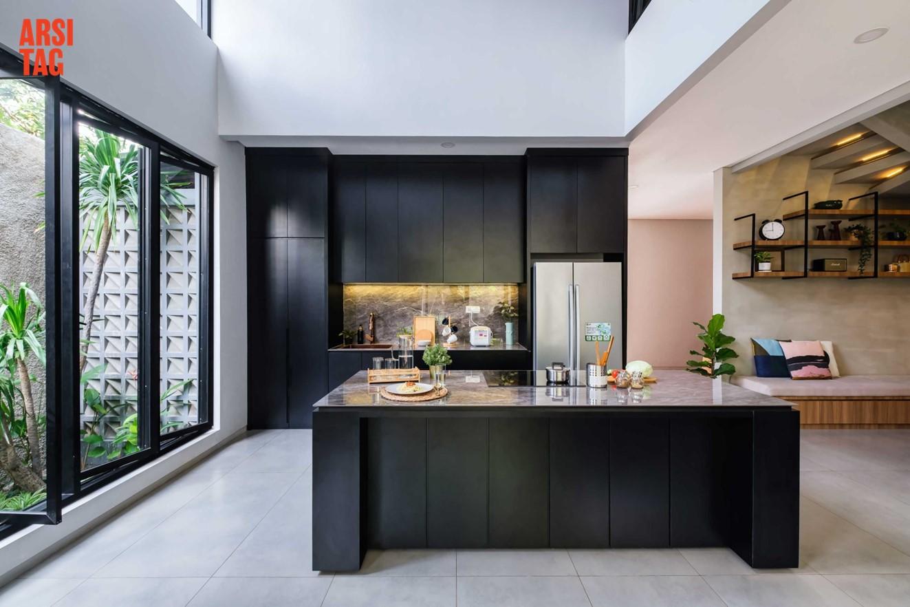 Material modern pada dapur minimalis karya Idekor Living via Arsitag