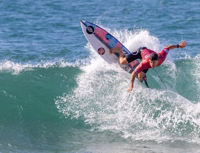 Deivid Silva é destaque no Ballito Pro (foto: Reprodução / Instagram)
