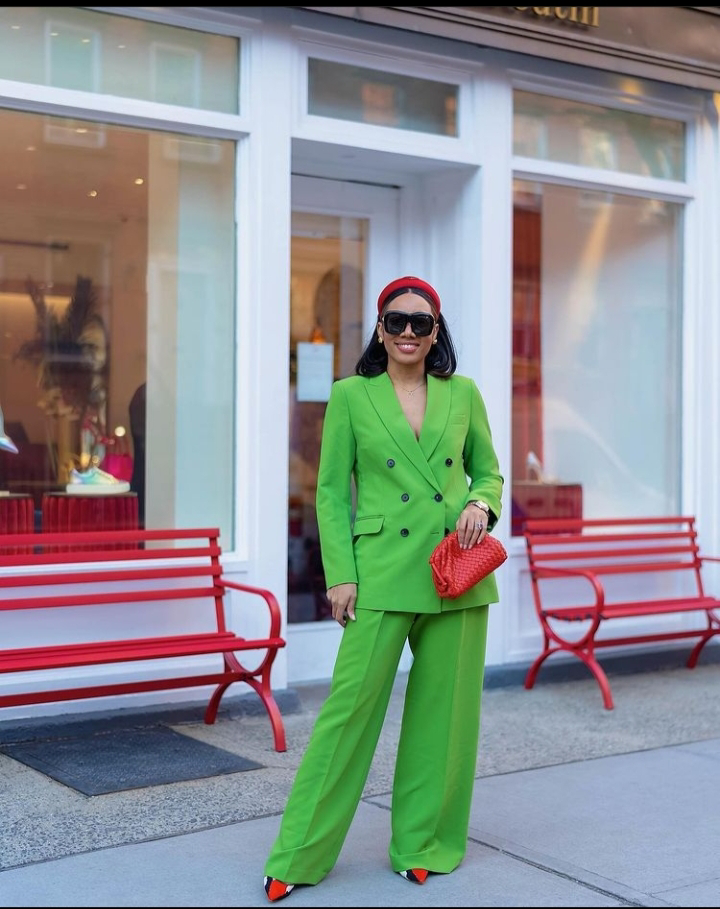 Green suit work wear style for ladies