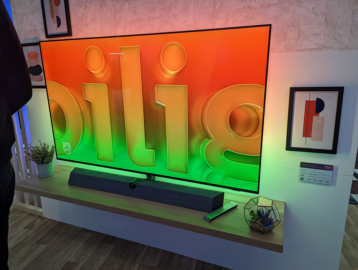 TV Ambilight Philips OLED937 