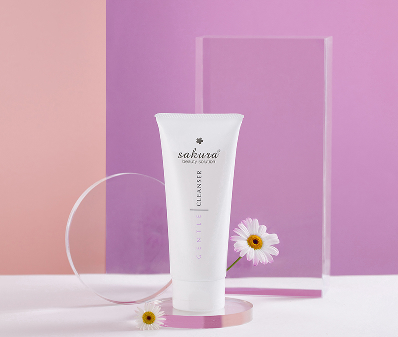 Sữa rửa mặt SAKURA GENTLE CLEANSER