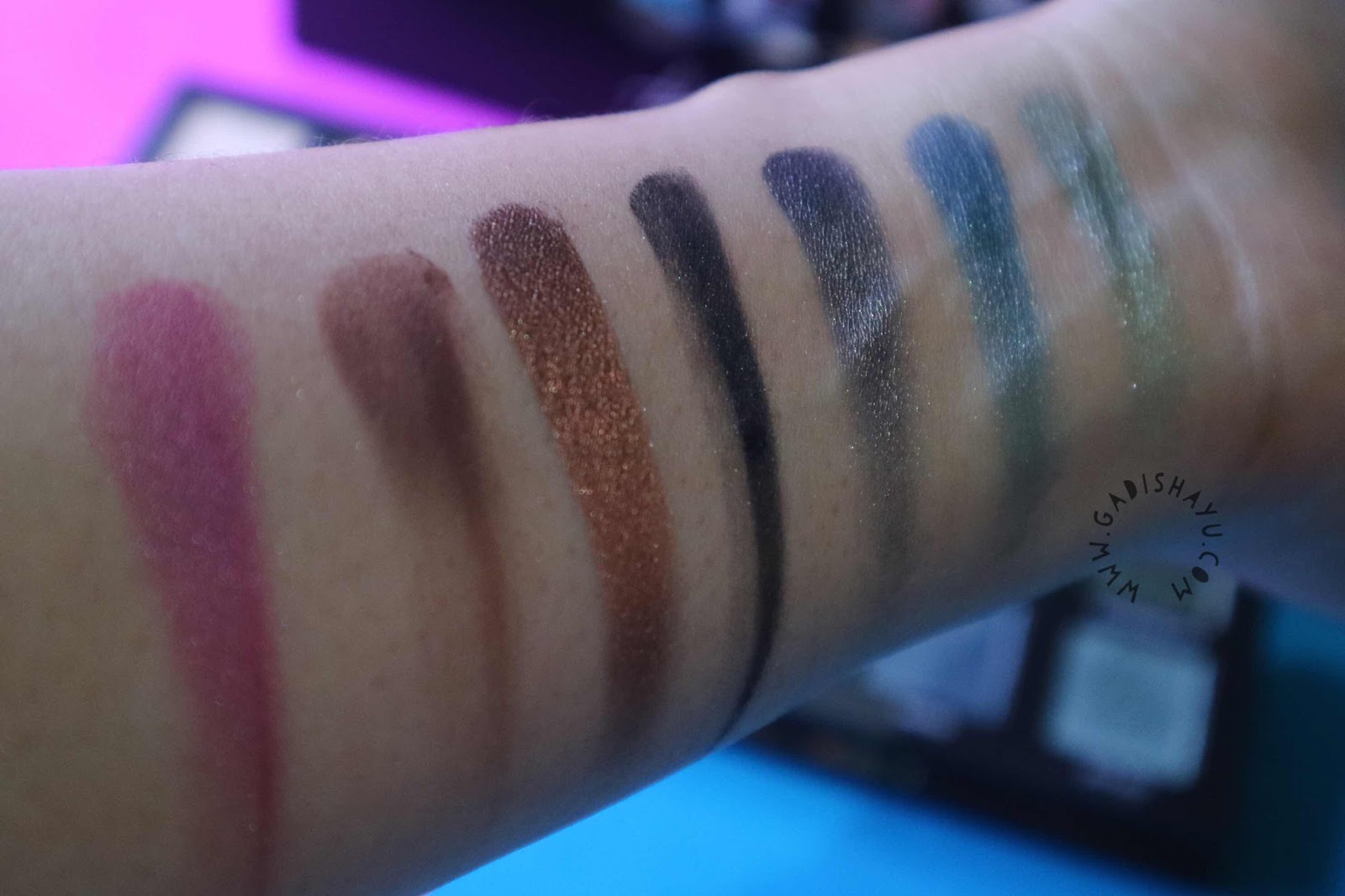 Urban Decay Born to Run Eyeshadow Palette