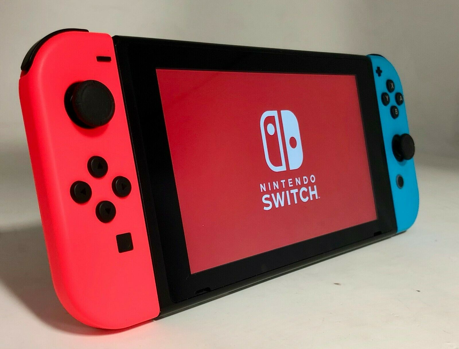 Nintendo switch 10