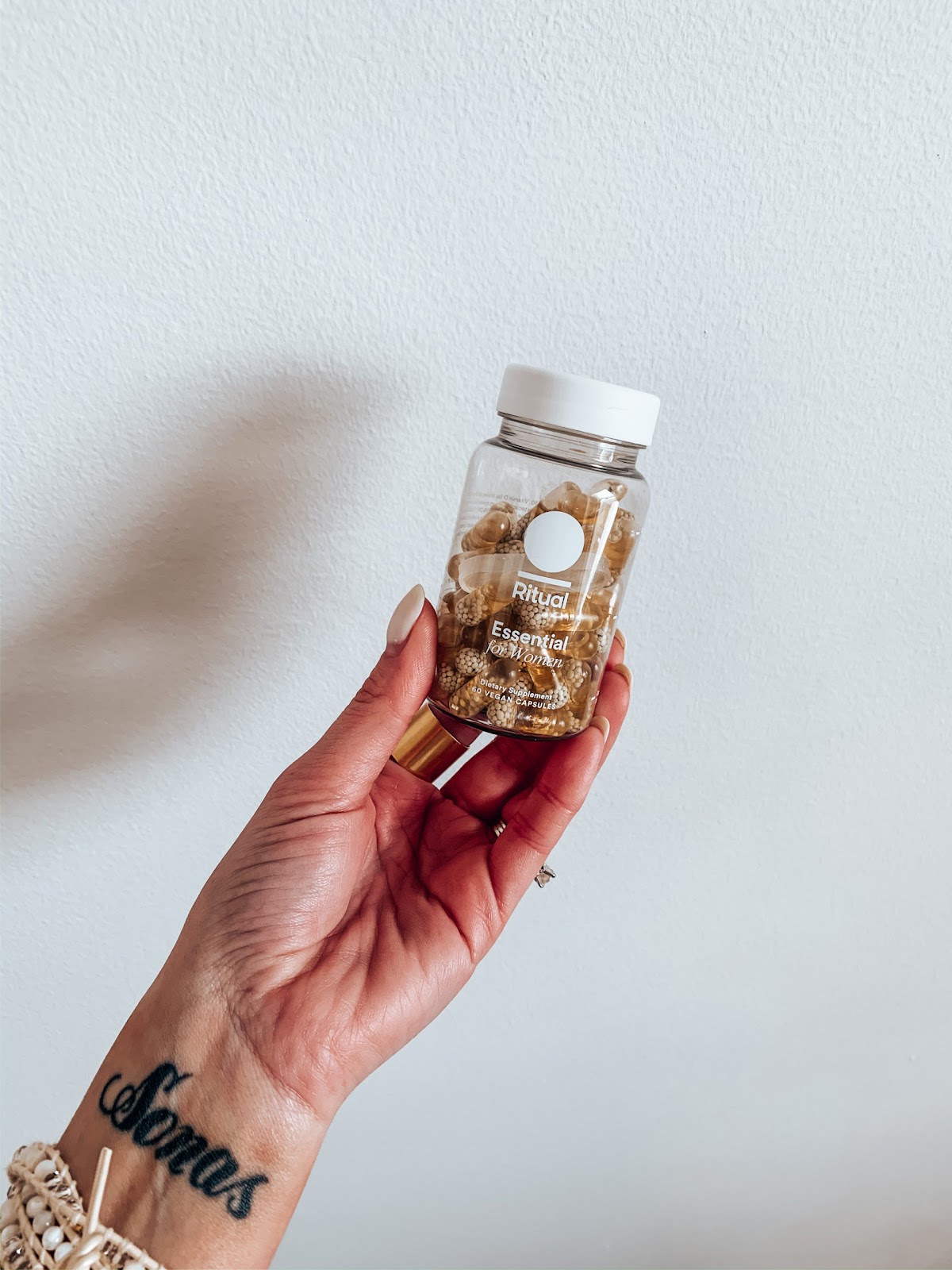 The Multivitamin from Ritual You Should be Taking | Style Blogger Lauren Meyer shares The Multivitamin from Ritual You Should be Taking