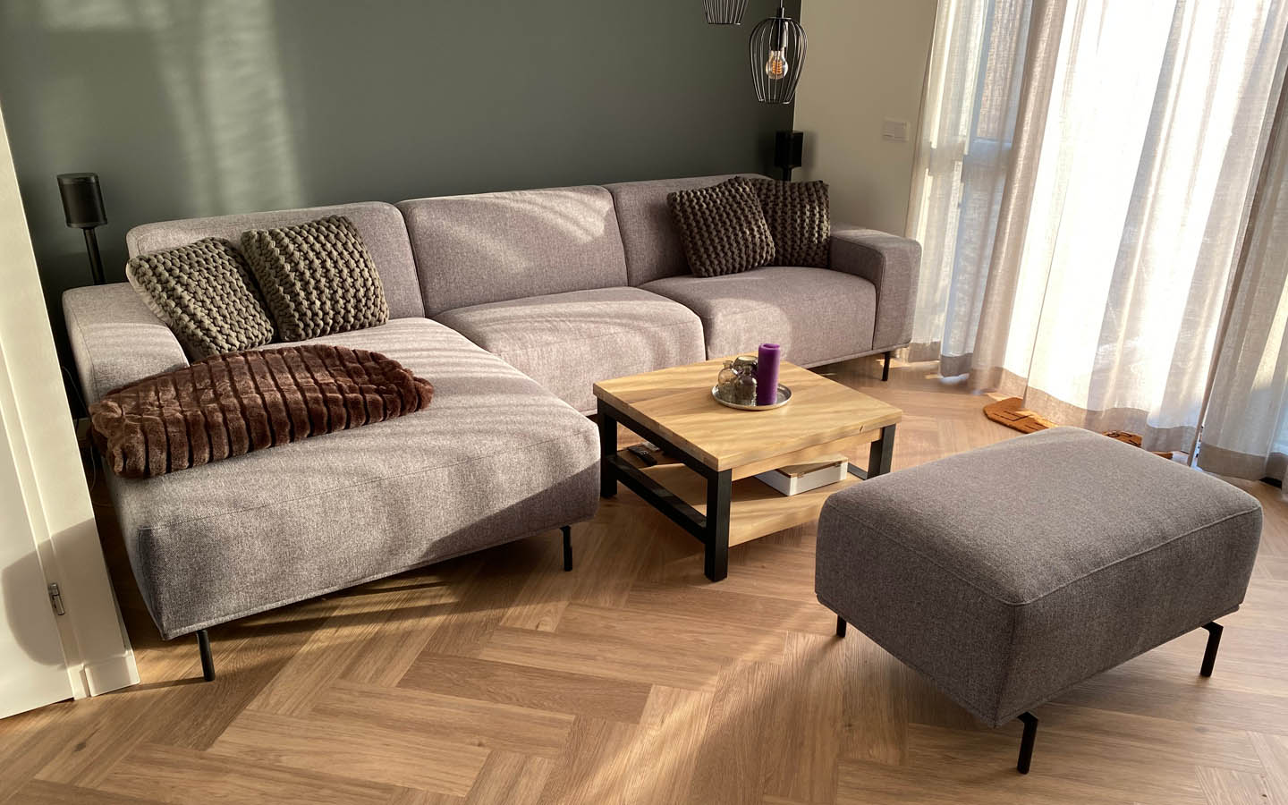 parquet flooring as living room floor design