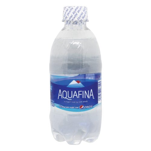 chai nước suối aquafina