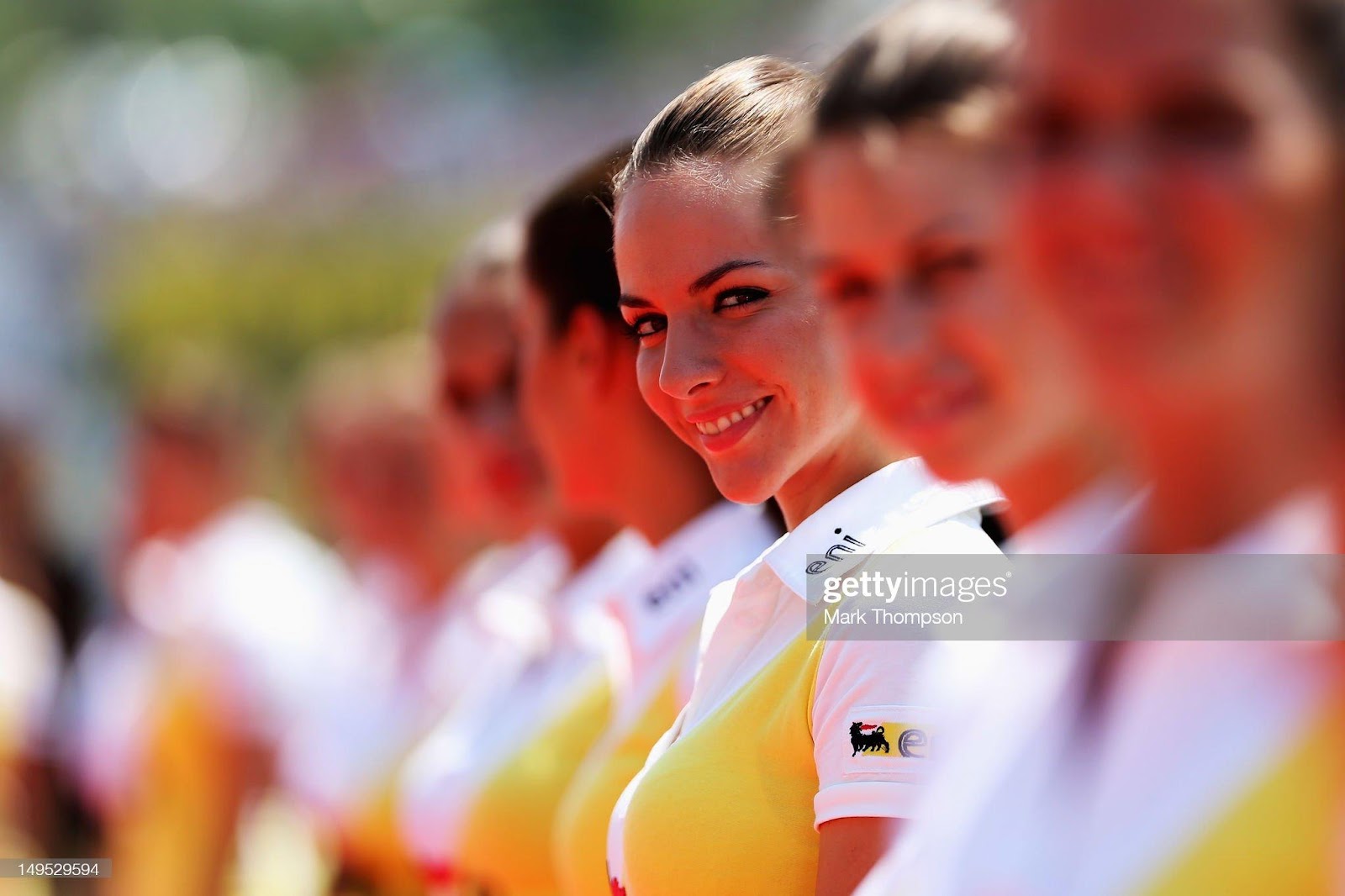 D:\Documenti\posts\posts\Women and motorsport\foto\Getty e altre\Budapest\grid-girls-attend-the-drivers-parade-before-the-hungarian-formula-one-picture-id149529594.jpg